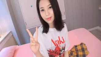 SIRO-3872 一位有著清澈眼睛和鼻子的美麗女人，今天來了。看起來他是兼職的女孩。 森山夏