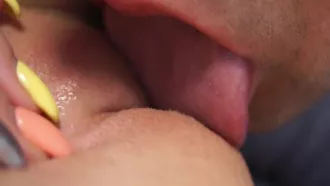 POUB-5861 Pussy licking close up CuteLipss